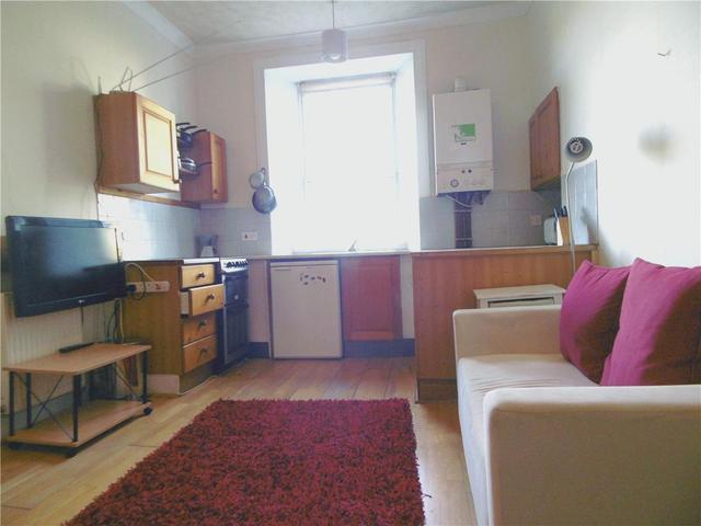  Image of 1 bedroom Flat to rent in Broughton Road Edinburgh EH7 at Broughton Edinburgh Edinburgh, EH7 4EG