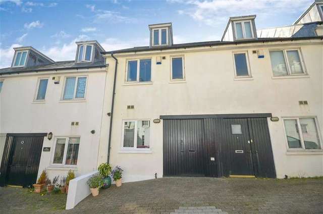  Image of 3 bedroom Terraced house for sale in Brunswick Street East Hove BN3 at Hove East Sussex Hove, BN3 1BB