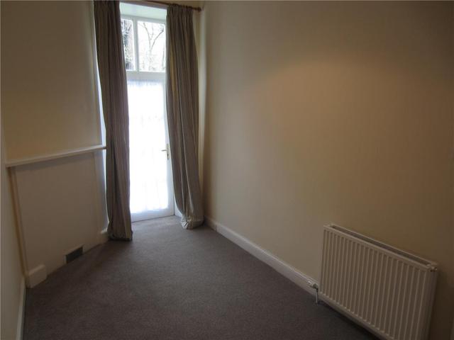  Image of 2 bedroom Flat to rent in Bruntsfield Gardens Edinburgh EH10 at Bruntsfield Edinburgh Edinburgh, EH10 4DY