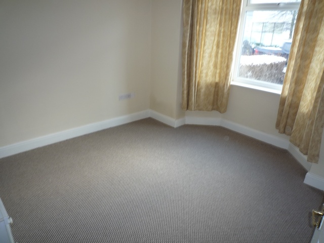  Image of 4 bedroom Detached house to rent in Burgess Road Southampton SO17 at Southampton, SO17 1TU