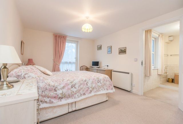  Image of 2 bedroom Flat to rent in Oxgangs Road North Edinburgh EH13 at Colinton Edinburgh Edinburgh, EH13 9AA