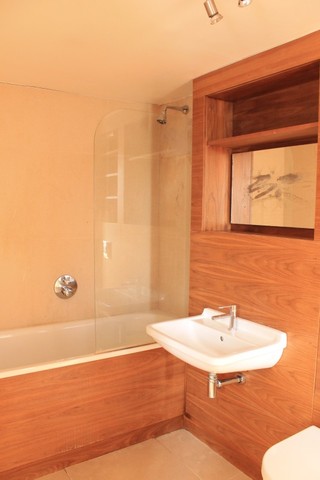  Image of 2 bedroom Flat to rent in Caledonian Road London N1 at Caledonian Road  Islington, N1 0SL