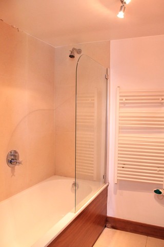  Image of 2 bedroom Flat to rent in Caledonian Road London N1 at Caledonian Road  Islington, N1 0SL