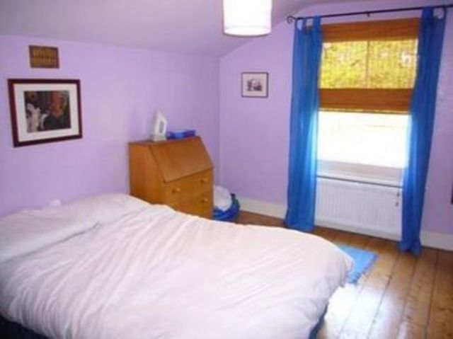  Image of 1 bedroom Flat to rent in Cambridge Road Seven Kings Ilford IG3 at Cambridge Road, Ilford, IG3  Ilford, IG3 8LY
