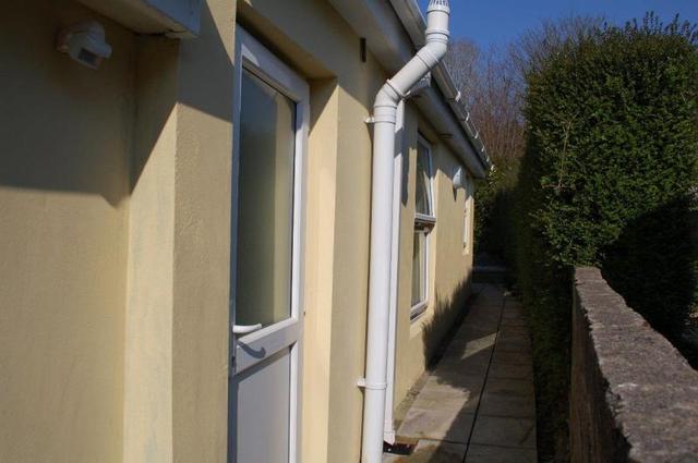  Image of 1 bedroom Flat to rent in Priory Street Carmarthen SA31 at Priory Street  Carmarthen, SA31 1NB
