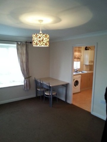  Image of 1 bedroom Apartment to rent in Goresbrook Road Dagenham RM9 at CASTLE COURT GORESBROOK ROAD BECONTREE, RM9 6XG