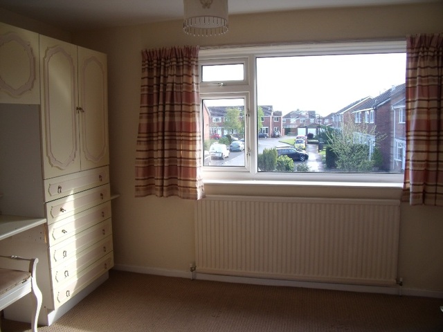  Image of 2 bedroom Terraced house to rent in Cayley Close York YO30 at York, YO30 5PT