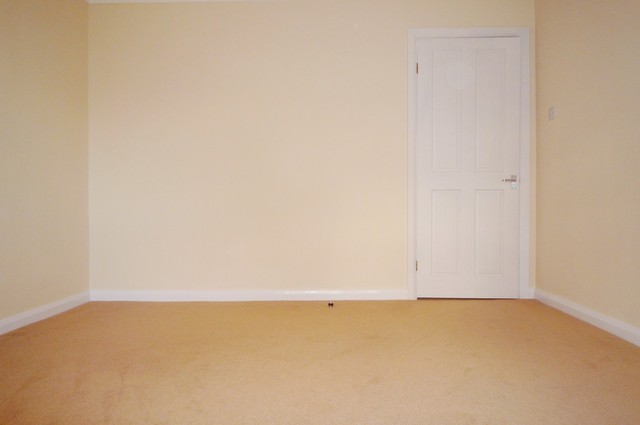  Image of 2 bedroom Apartment to rent in Oakfield Drive Reigate RH2 at Cedar House Oakfield Drive Reigate, RH2 9NX