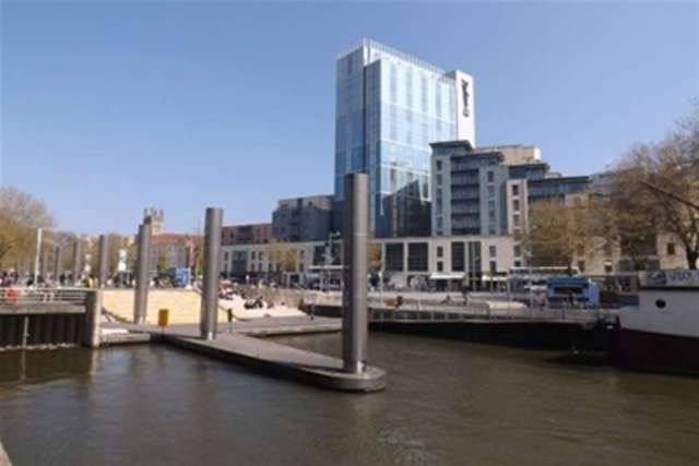  Image of 2 bedroom Flat to rent in Broad Quay Bristol BS1 at Bristol, BS1 4AU
