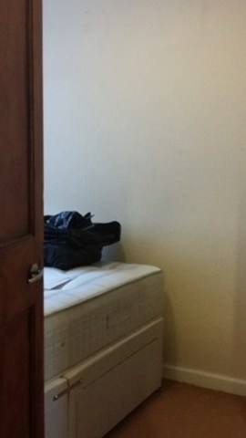  Image of 3 bedroom Terraced house to rent in Greenway Dagenham RM8 at CHADWAY  CHADWELL HEATH, RM8 1UL