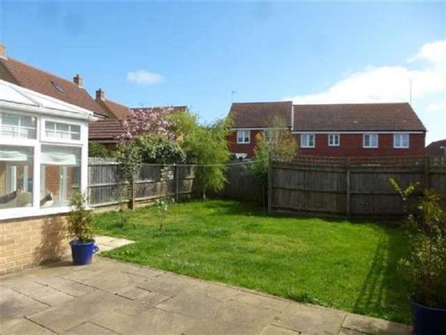  Image of 4 bedroom Detached house for sale in Chedington Close Barton Seagrave Kettering NN15 at Chedington Close  Kettering, NN15 6FA