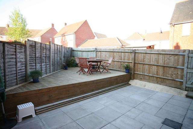  Image of 4 bedroom Detached house for sale in Chivers Road Devizes SN10 at DEVIZES SN10 DEVIZES, SN10 3FB