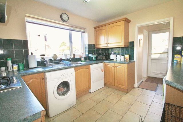  Image of 4 bedroom Semi-Detached house for sale in Queens Road Cholsey Wallingford OX10 at Queens Road Cholsey Wallingford, OX10 9QX