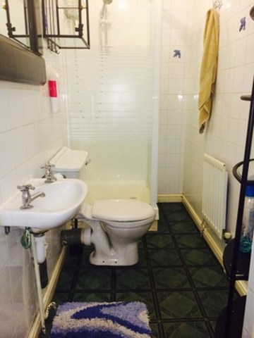  Image of Terraced house to rent in Church Hill London E17 at CHURCH HILL  WALTHAMSTOW, E17 3AB