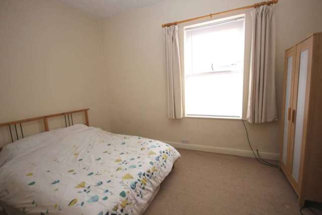  Image of 2 bedroom Terraced house to rent in Church Street Dukinfield SK16 at Church Street  Dukinfield, SK16 4LU