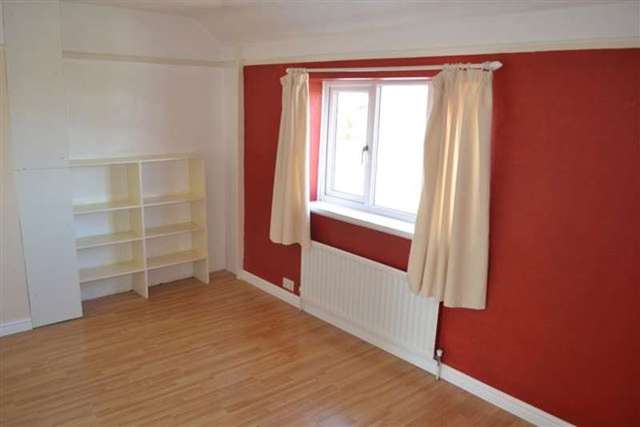  Image of 2 bedroom Semi-Detached house to rent in City Road Tividale Oldbury B69 at City Road  Tividale, B69 1QS