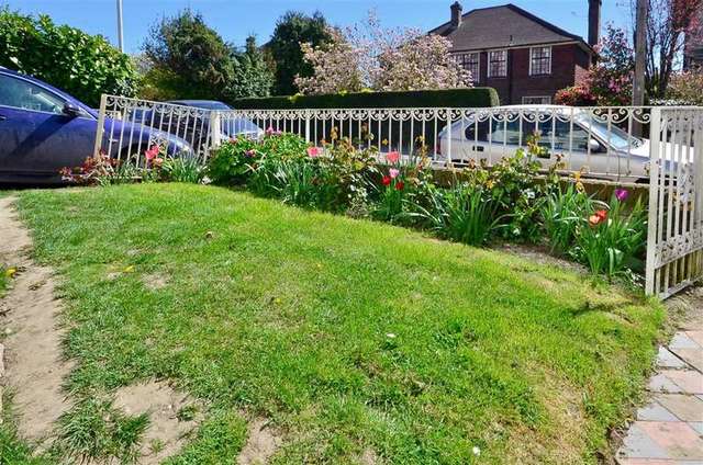  Image of 5 bedroom Semi-Detached house for sale in Claremont Road Tunbridge Wells TN1 at Tunbridge Wells Kent Tunbridge Wells, TN1 1TA