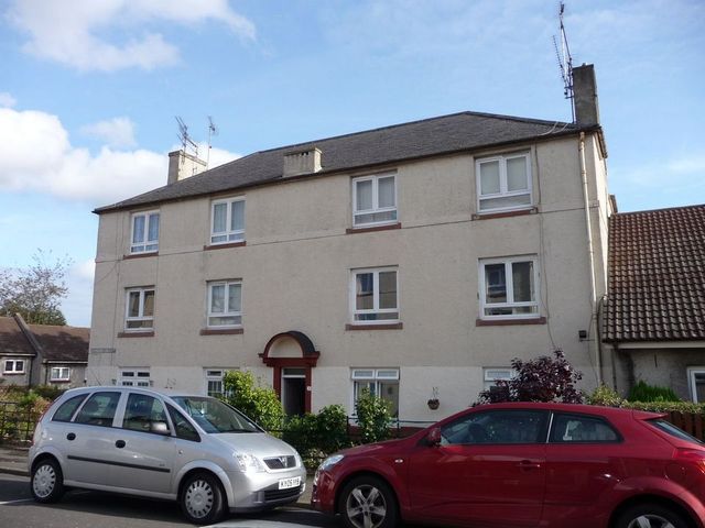  Image of 2 bedroom Flat to rent in Clearburn Gardens Edinburgh EH16 at Prestonfield Edinburgh Edinburgh, EH16 5ET
