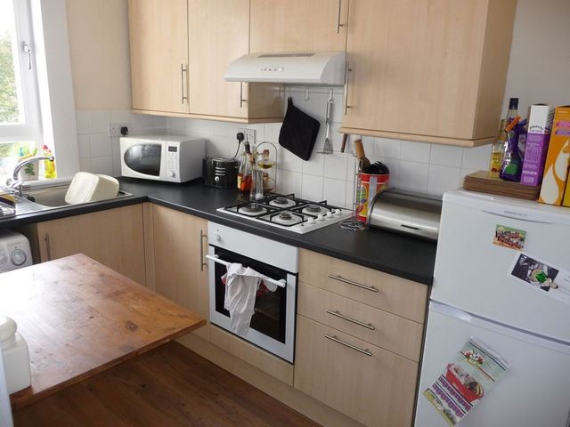  Image of 2 bedroom Flat to rent in Clearburn Gardens Edinburgh EH16 at Prestonfield Edinburgh Edinburgh, EH16 5ET
