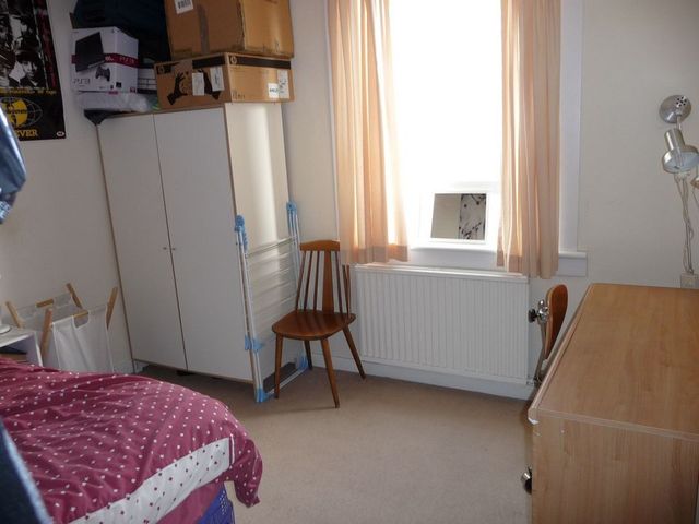  Image of 2 bedroom Flat to rent in Clearburn Gardens Edinburgh EH16 at Prestonfield Edinburgh Edinburgh, EH16 5ET