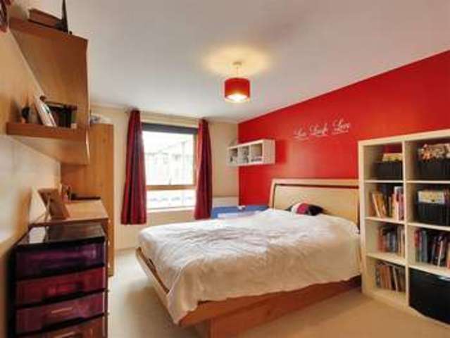  Image of 2 bedroom Flat for sale in Commonwealth Drive Crawley RH10 at Commonwealth Drive Three Bridges Crawley, RH10 1AP