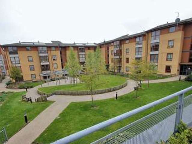  Image of 2 bedroom Flat for sale in Commonwealth Drive Crawley RH10 at Commonwealth Drive Three Bridges Crawley, RH10 1AP
