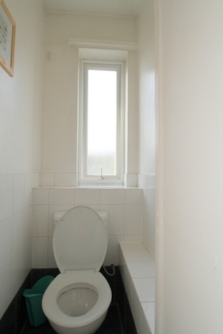  Image of 3 bedroom Maisonette to rent in Creswick Walk London E3 at Creswick Walk  London, E3 2AQ