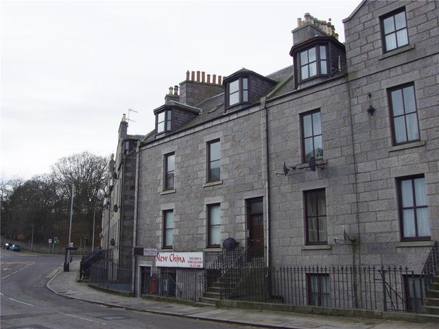  Image of 3 bedroom Flat to rent in Crown Street Aberdeen AB11 at City Centre Aberdeen Aberdeen, AB11 6JD