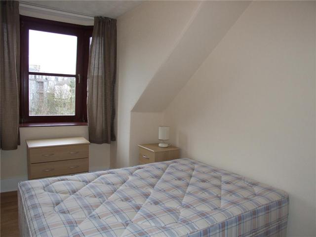  Image of 3 bedroom Flat to rent in Crown Street Aberdeen AB11 at City Centre Aberdeen Aberdeen, AB11 6JD