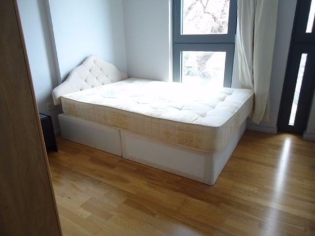  Image of 1 bedroom Flat to rent in Pentonville Road London N1 at Cumming Street  Pentonville, N1 9JL