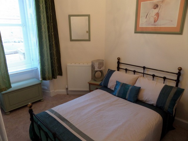  Image of 1 bedroom Flat to rent in Dalgety Street Edinburgh EH7 at Meadowbank Edinburgh Edinburgh, EH7 5UL