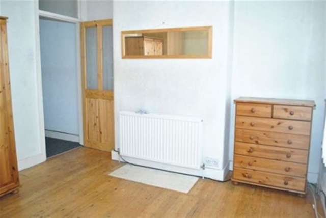  Image of 2 bedroom Flat to rent in Diana Road London E17 at Diana Road  London, E17 5LF