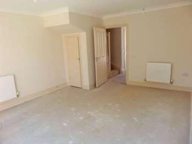  Image of 2 bedroom Terraced house to rent in Dores Court Swindon SN2 at Dores Court Stratton Swindon, SN2 7QY