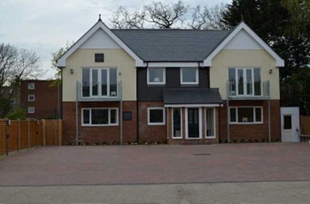  Image of 1 bedroom Flat to rent in Dudrich Mews Enfield EN2 at Duddrich Mews Drapers Road Enfield, EN2 8FR