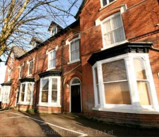  Image of 2 bedroom Flat to rent in Dudley Park Road Acocks Green Birmingham B27 at Dudley Park Road Acock`s Green Birmingham, B27 6QP