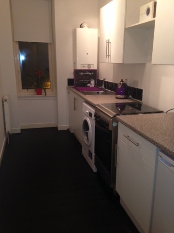  Image of 1 bedroom Flat to rent in Dunn Street Paisley PA1 at Paisley Renfrewshire Renfrewshire, PA1 1NT