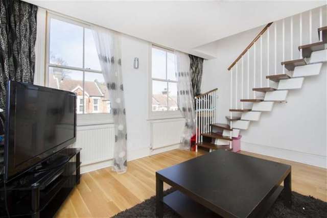  Image of 2 bedroom Maisonette for sale in Durban Road London SE27 at West Norwood, SE27 9RW