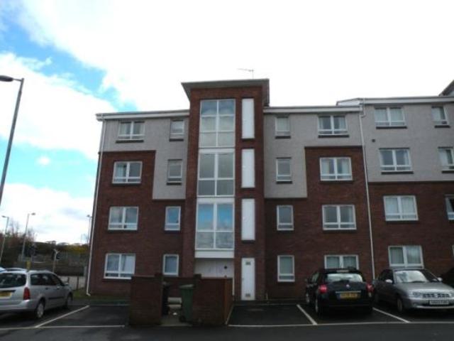  Image of 2 bedroom Flat to rent in Eaglesham Court East Kilbride Glasgow G75 at East Kilbride South Lanarkshire South Lanarkshire, G75 8GS