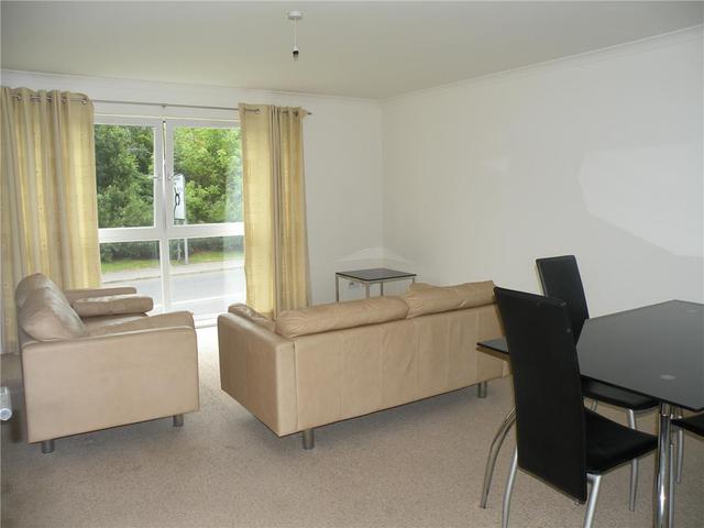  Image of 2 bedroom Flat to rent in Eaglesham Court East Kilbride Glasgow G75 at East Kilbride South Lanarkshire South Lanarkshire, G75 8GS