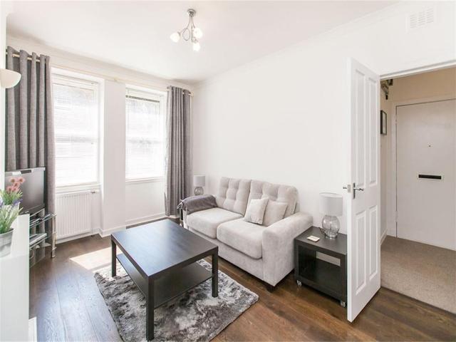  Image of 1 bedroom Flat to rent in East Crosscauseway Edinburgh EH8 at Newington Edinburgh Edinburgh, EH8 9HD