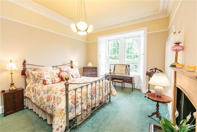  Image of 4 bedroom Flat to rent in East Trinity Road Trinity Edinburgh EH5 at Trinity Edinburgh Edinburgh, EH5 3DQ