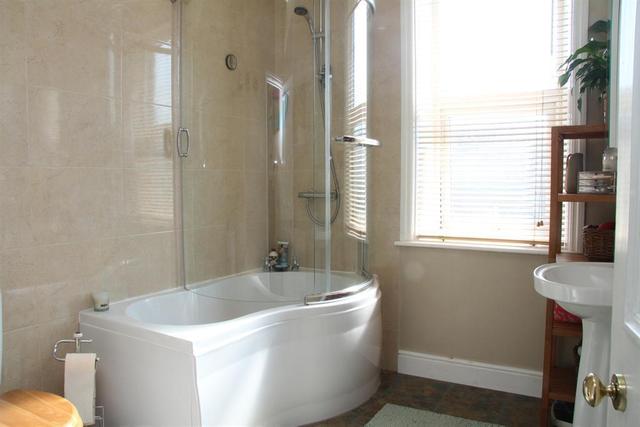  Image of 2 bedroom Terraced house for sale in East View Yeadon Leeds LS19 at Yeadon Leeds Yeadon, LS19 7AD