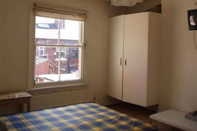  Image of 2 bedroom Flat to rent in Ecclesall Road Sheffield S11 at Sheffield, S11 8PR