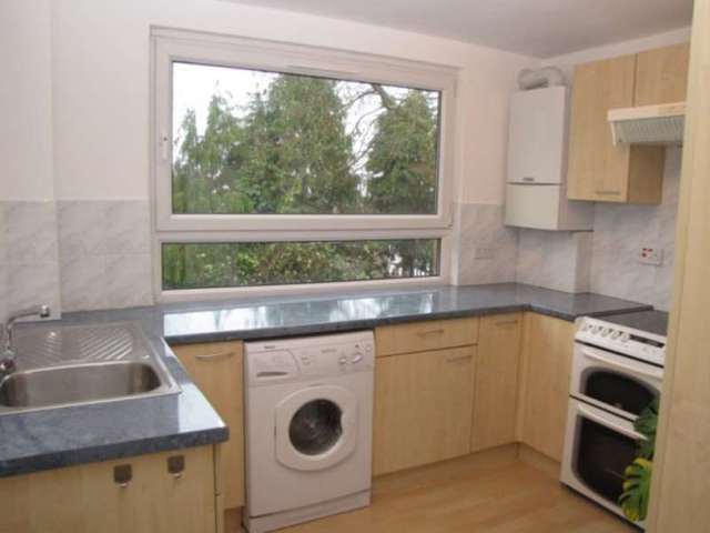  Image of 2 bedroom Flat to rent in London Road Harrow-on-the-Hill Harrow HA1 at London Road  Harrow on the Hill, HA1 3NW