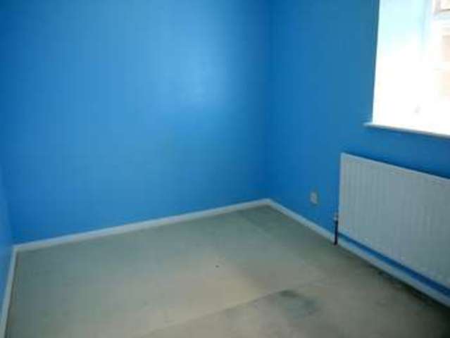  Image of 2 bedroom Terraced house for sale in Ellen Walk Aylesbury HP21 at Ellen Walk  Aylesbury, HP21 8YJ