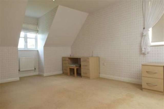  Image of 5 bedroom Property to rent in Columbine Road Ely CB6 at Ely, CB6 3WP