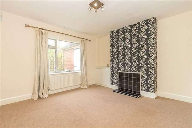  Image of 3 bedroom Semi-Detached house for sale in Evesham Road Redditch B97 at Evesham Road  Headless Cross, B97 5EW