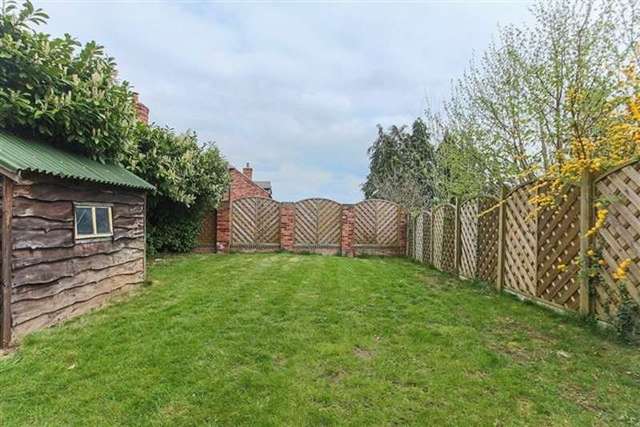  Image of 3 bedroom Semi-Detached house for sale in Evesham Road Redditch B97 at Evesham Road  Headless Cross, B97 5EW