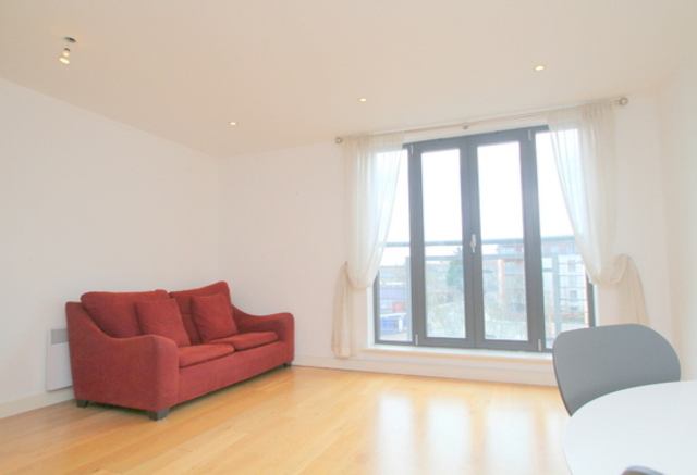  Image of 2 bedroom Apartment to rent in Fairfield Road London E3 at Fairfield Road  London, E3 2QF