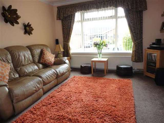  Image of 4 bedroom Detached house for sale in Falcon Close Caldicot NP26 at Caldicot, NP26 5FB